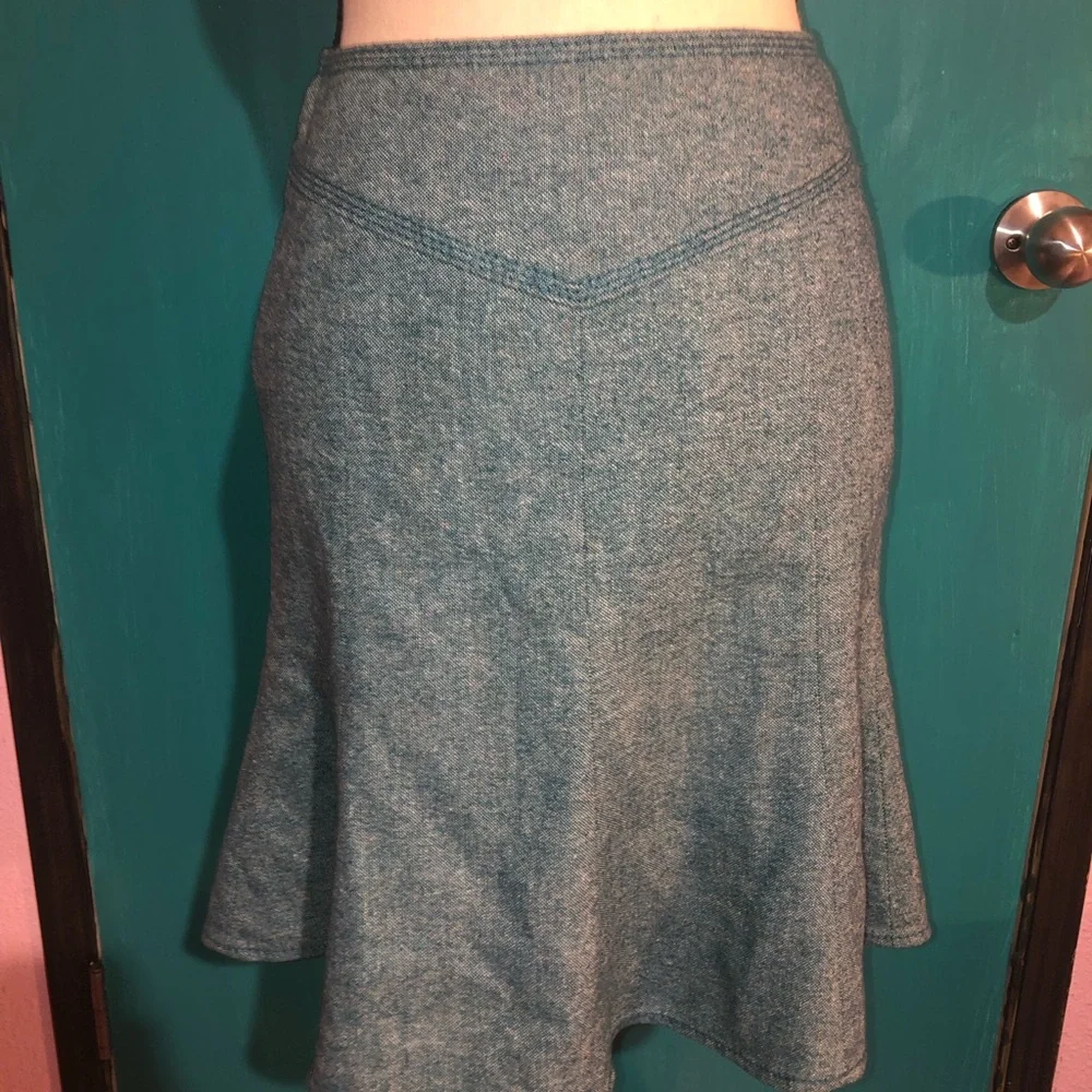 3/$12 Anne Taylor Loft Wool Skirt - Picture 2 of 6